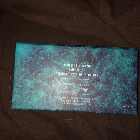 Alamar cosmetics blush palette - Picture 3 of 3